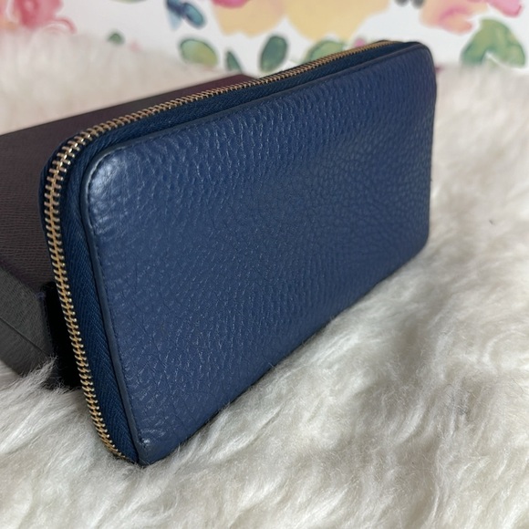 💯Authentic Prada Navy Leather Zip Wallet🍀 - Picture 10 of 13